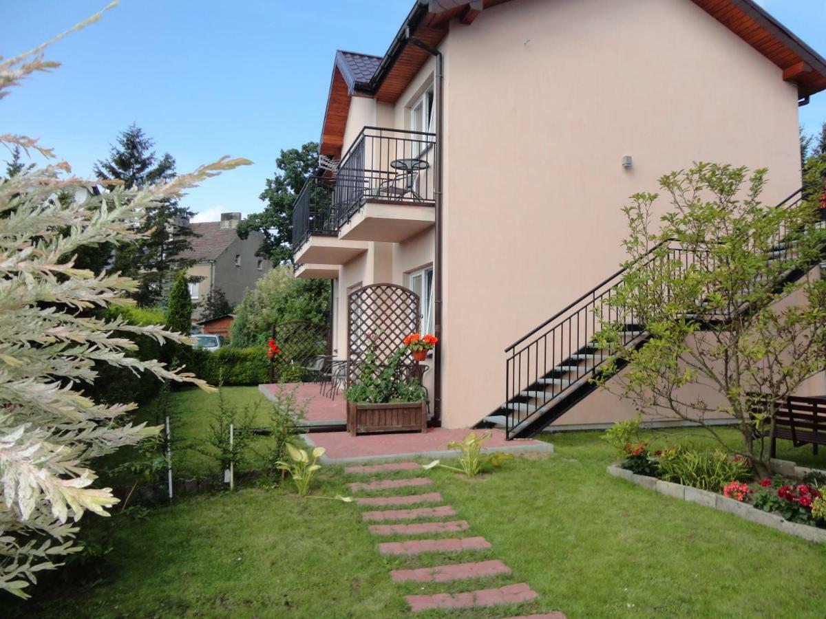 Pokoje Goscinne U Teresy Mrzeżyno Exterior foto