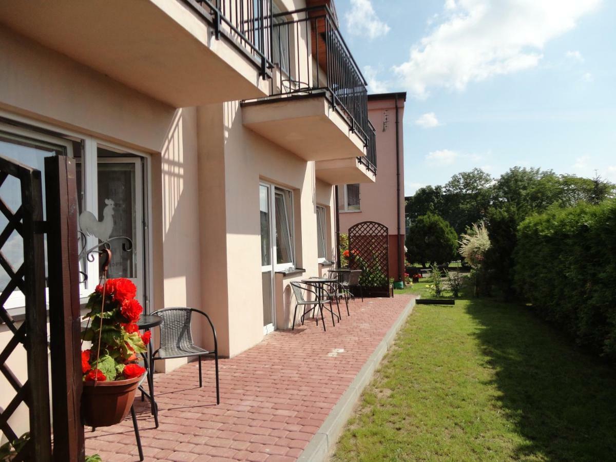 Pokoje Goscinne U Teresy Mrzeżyno Exterior foto